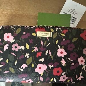 NWT Kate Spade Floral Black Wallet